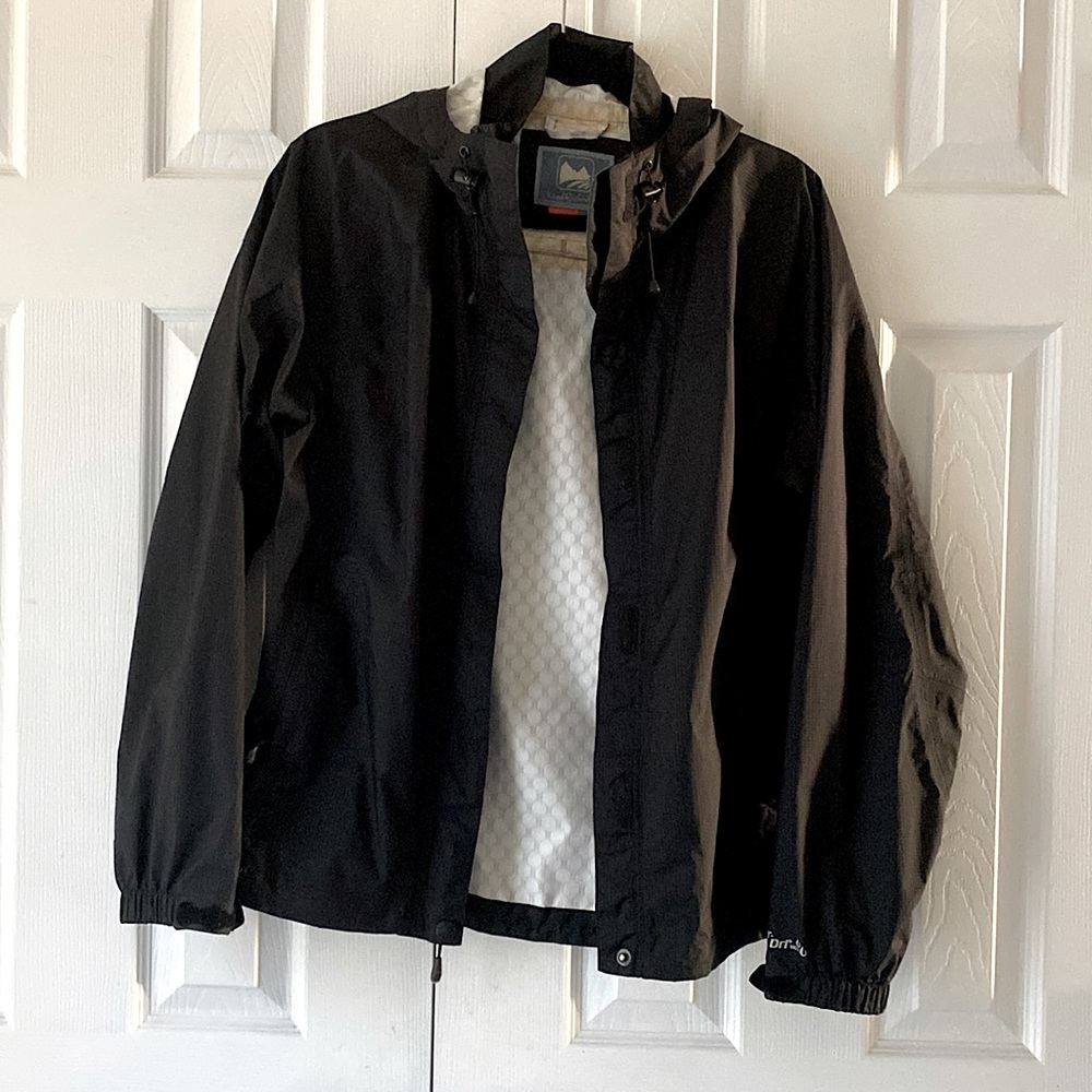 Size M Hyper-Dri Black Hooded Jacket Zipper front 100% Polyurethane